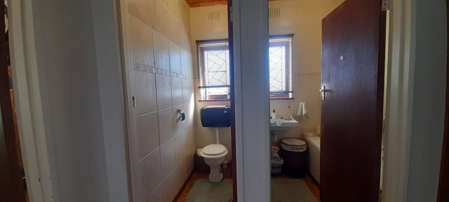 3 Bedroom Property for Sale in Maitland Western Cape